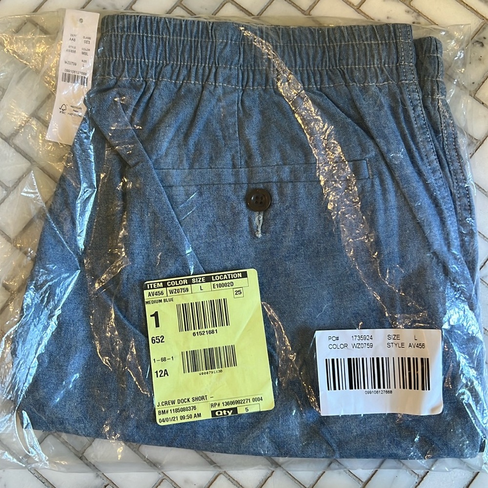 NWT Men’s J Crew Dock Short size L